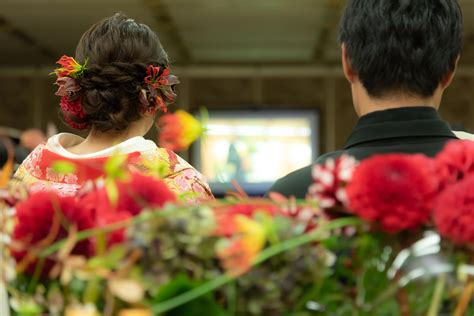 結婚 式 やり たく ない 女